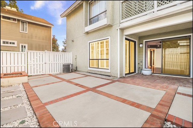 Detail Gallery Image 1 of 23 For 7 Oak Spring Ln, Aliso Viejo,  CA 92656 - 2 Beds | 2 Baths