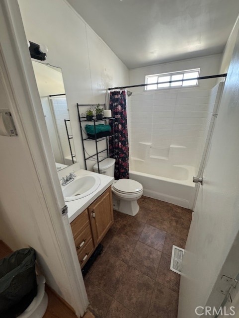 Detail Gallery Image 8 of 8 For 24425 Woolsey Canyon Road #196,  West Hills,  CA 91304 - 3 Beds | 2 Baths