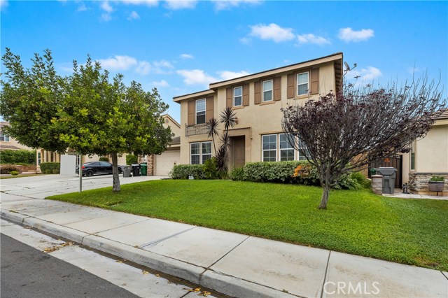 7466 Westcliff Way, Eastvale, CA 92880