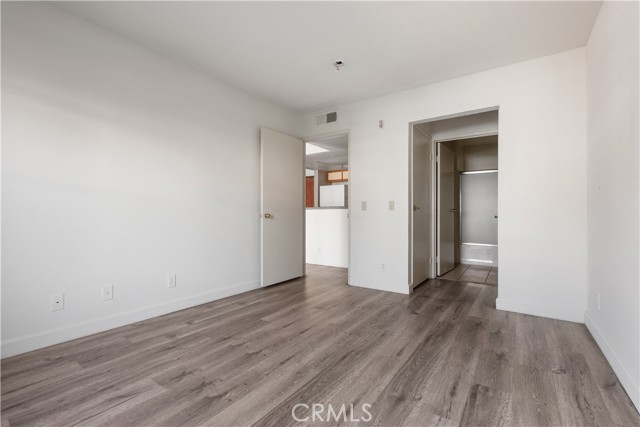 Detail Gallery Image 2 of 32 For 1246 W 30th St, Los Angeles,  CA 90007 - 2 Beds | 2 Baths