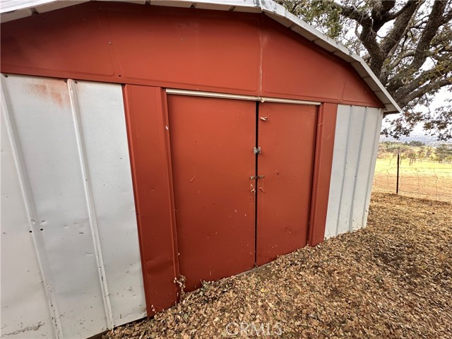 19645 Water Canyon Road, Tehachapi CA: https://media.crmls.org/medias/82cb08b0-4f27-4ce1-b66e-28fd863d565c.jpg