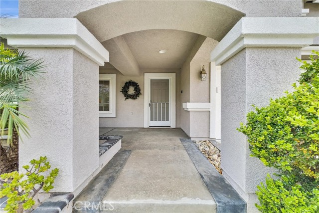 Detail Gallery Image 4 of 66 For 2408 Innisfree Ct, Fullerton,  CA 92831 - 5 Beds | 2/1 Baths