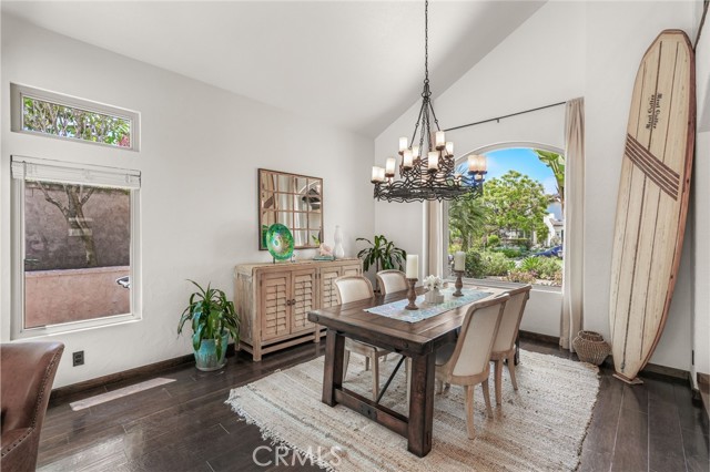 19066 Willow Brook, Lake Forest CA: https://media.crmls.org/medias/82cbdcd3-f71c-46c4-83a5-3bb754bfbc68.jpg