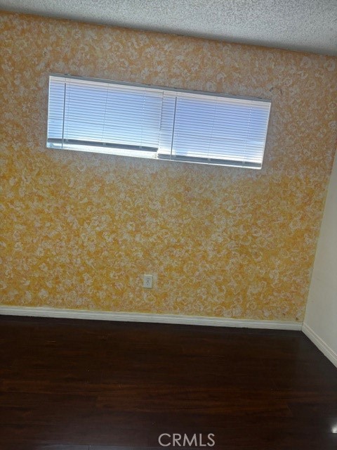 Detail Gallery Image 7 of 15 For 1027 Aquamarine, Corona,  CA 92882 - 1 Beds | 1/1 Baths