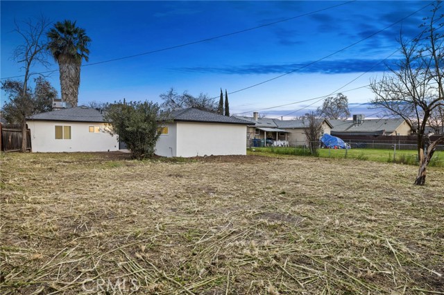 Detail Gallery Image 32 of 37 For 2252 S Eunice Ave, Fresno,  CA 93706 - 4 Beds | 1 Baths