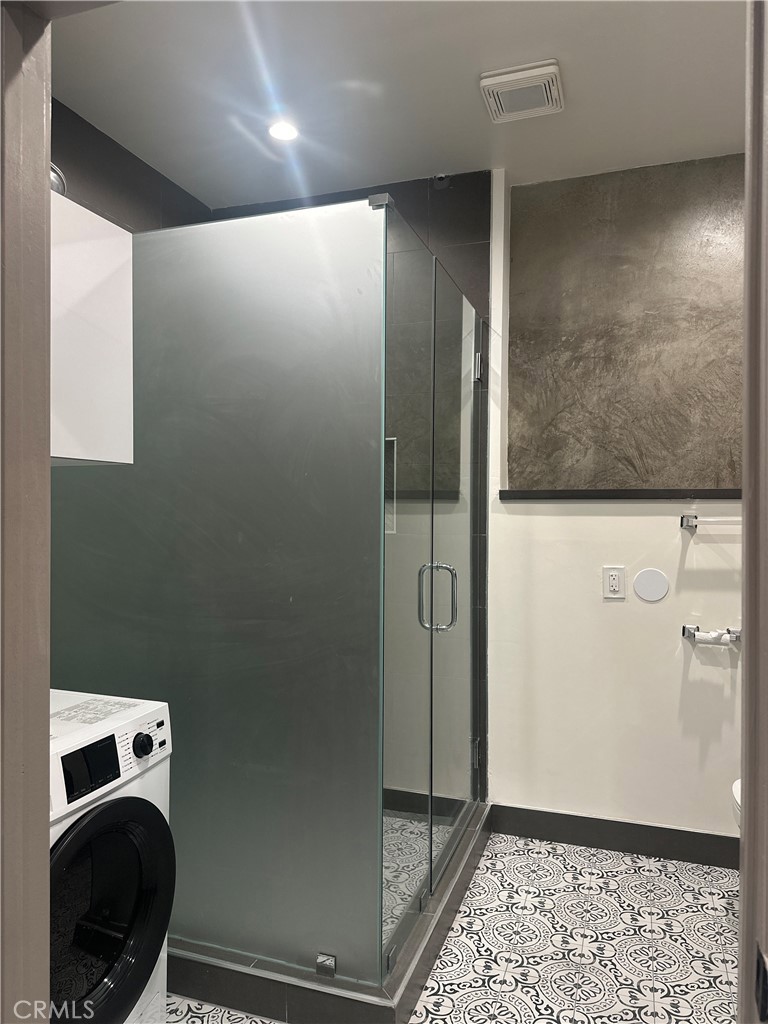 https://media.crmls.org/medias/82cd3058-ab03-40ed-921d-fd239eb13bd1.jpg?preset=X-Large
