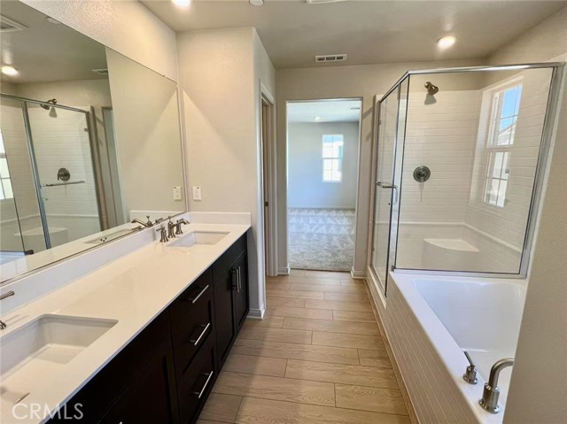 26592 Ashley Road, Menifee CA: https://media.crmls.org/medias/82cd8040-d4d0-4620-af50-f6a2da729305.jpg