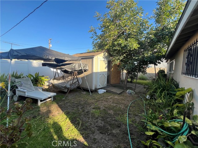 10842 Pine Street, Los Alamitos CA: https://media.crmls.org/medias/82cdc0b5-afbf-41e7-838c-37c7d1c8b5c6.jpg