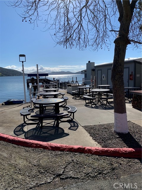 Detail Gallery Image 12 of 66 For 7795 Richard Dr, Lucerne,  CA 95458 - 4 Beds | 3 Baths