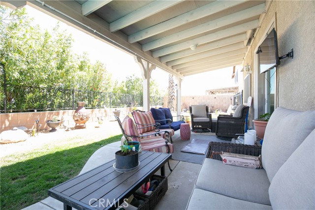 1805 Date Palm Drive, Palmdale CA: https://media.crmls.org/medias/82ce397a-ec07-4d6b-a038-18beebaab0b5.jpg