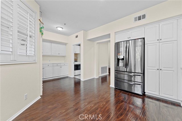 38 Stepping Stone, Irvine CA: https://media.crmls.org/medias/82ce581e-386b-448e-9ae7-ec100a888d72.jpg