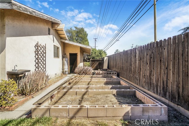 9501 Lubao Avenue photo 38