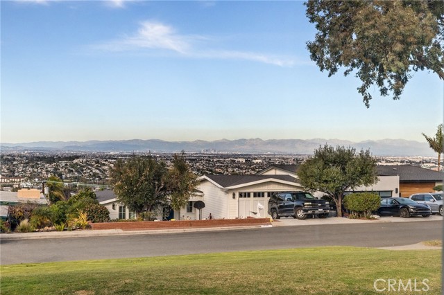 Detail Gallery Image 29 of 37 For 924 Calle Miramar, Redondo Beach,  CA 90277 - 3 Beds | 2 Baths