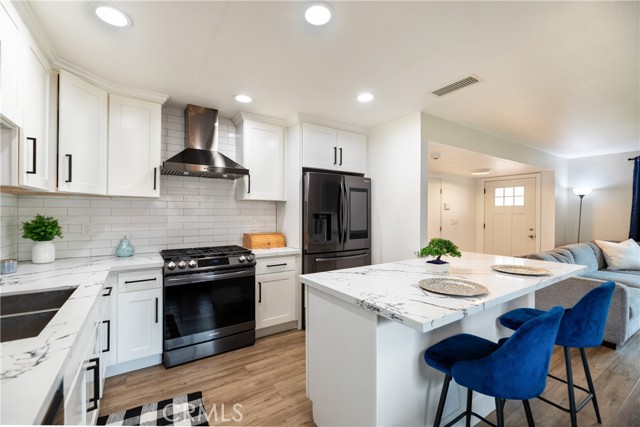20869 Moonlake Street, Walnut CA: https://media.crmls.org/medias/82d16972-cc01-4965-8ff7-4d025c174d0e.jpg