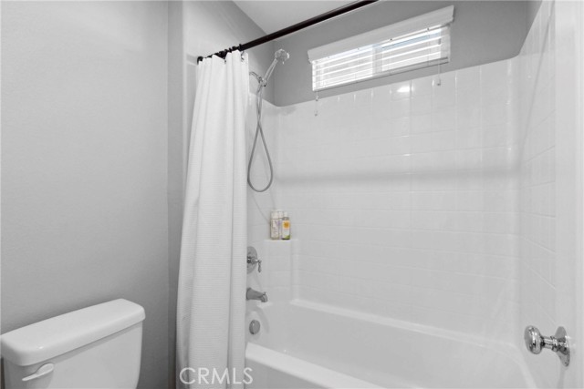 Image 25 of 65 For 45614 Hawk Court