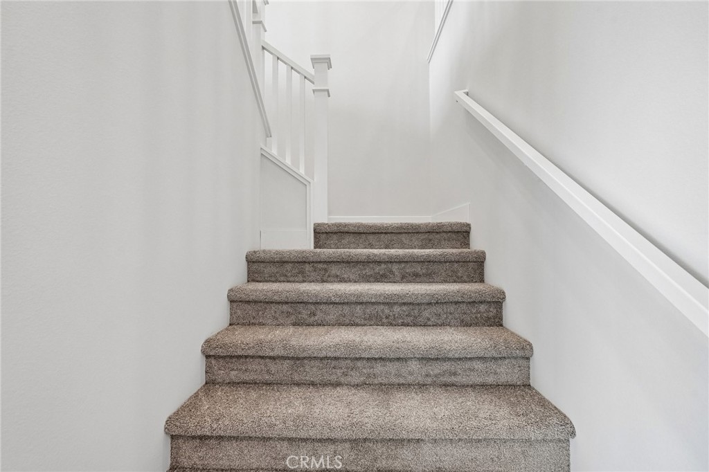 https://media.crmls.org/medias/82d1a75b-1473-4a60-8177-73861c45a069.jpg?preset=X-Large