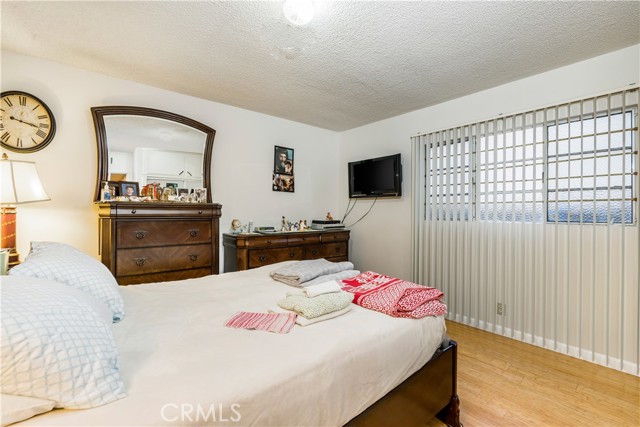 2010 Manhattan Beach Boulevard, Redondo Beach, California 90278, ,Residential Income,Sold,Manhattan Beach,PW23197106
