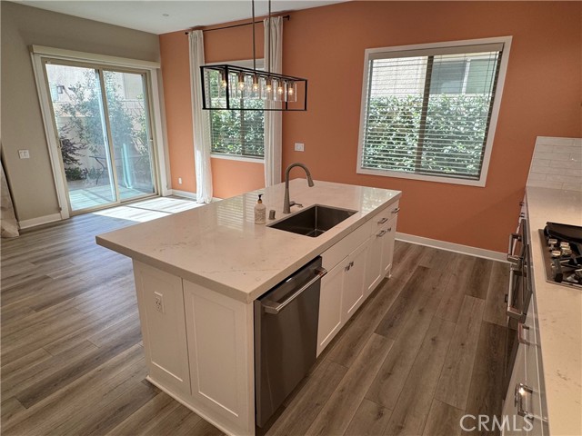 Detail Gallery Image 6 of 35 For 135 Denali, Lake Forest,  CA 92630 - 3 Beds | 3/1 Baths