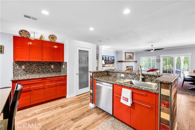 972 Mira Grande, Palm Springs CA: https://media.crmls.org/medias/82d2d95e-7a30-4386-9e34-bf11469c68be.jpg