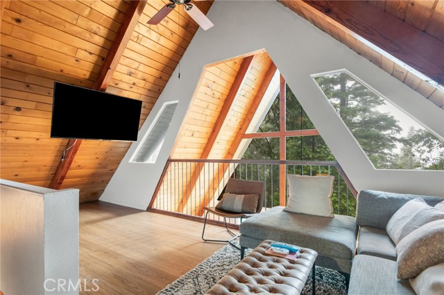 641 Buckingham, Lake Arrowhead, CA 92385