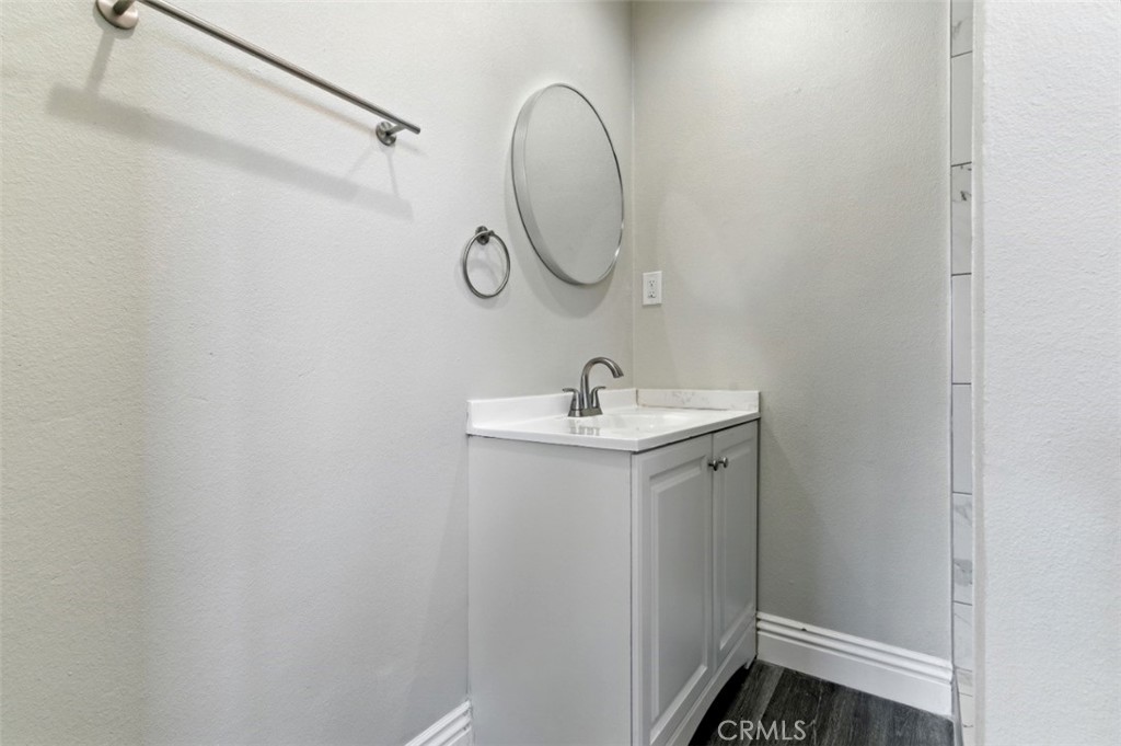 MLS #CV25250598 image #23