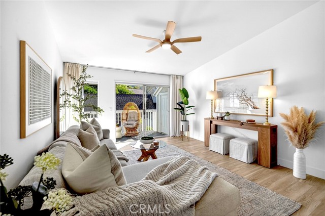 Front Image Thumbnail for CROC26030653