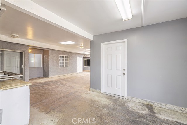 3149 E S Avenue, Palmdale CA: https://media.crmls.org/medias/82d3ca94-0ad3-460a-bfb3-b32fa629152d.jpg