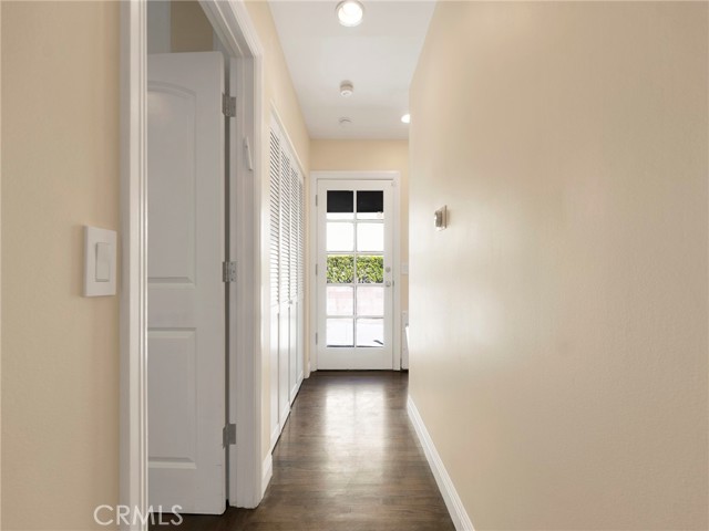 Detail Gallery Image 25 of 33 For 4231 Stern, Sherman Oaks,  CA 91423 - 4 Beds | 3 Baths