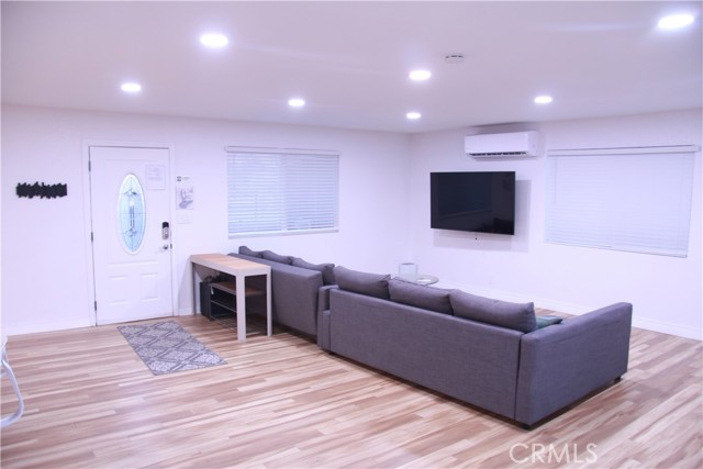 Detail Gallery Image 4 of 34 For 7112 Mecca Rd, Joshua Tree,  CA 92252 - 3 Beds | 2 Baths