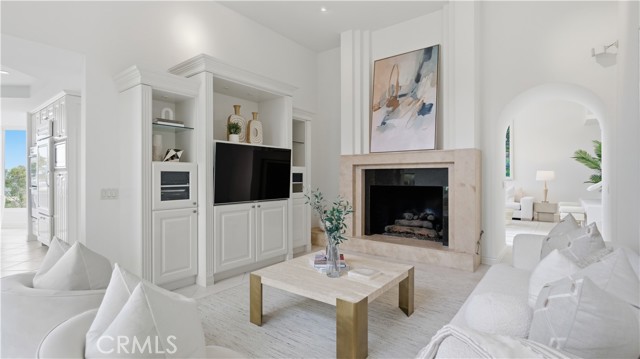 Detail Gallery Image 19 of 47 For 31 Saint Tropez, Newport Beach,  CA 92660 - 4 Beds | 3 Baths