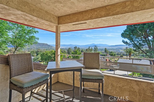 Detail Gallery Image 32 of 39 For 5425 Golden West, Jurupa Valley,  CA 92509 - 3 Beds | 3 Baths