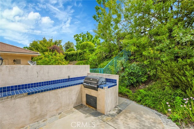 18500 Saint Moritz Drive, Tarzana (los Angeles), California 91356, 4 Bedrooms Bedrooms, ,3 BathroomsBathrooms,Residential,For Sale,18500 Saint Moritz Drive,CRSR24160134