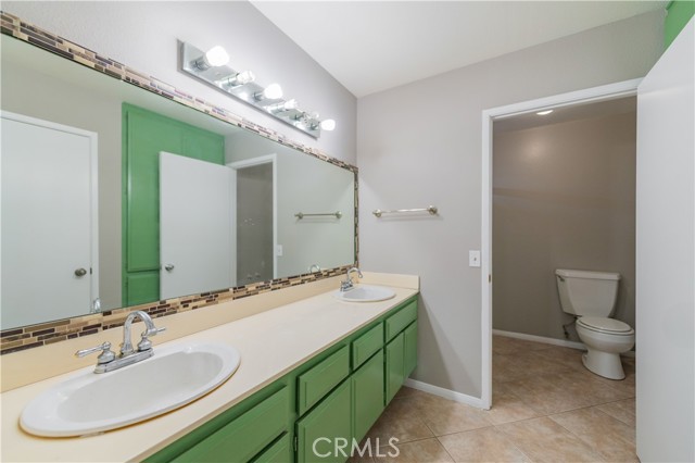 1135 Tierra Luna, Walnut CA: https://media.crmls.org/medias/82d7b60f-e19b-4d14-af13-e9a427e51ed1.jpg