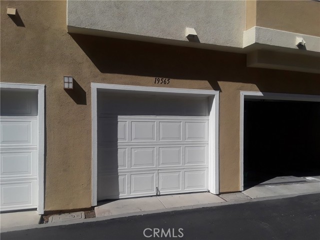Detail Gallery Image 2 of 13 For 19565 Arezzo St, Lake Forest,  CA 92679 - 2 Beds | 1 Baths