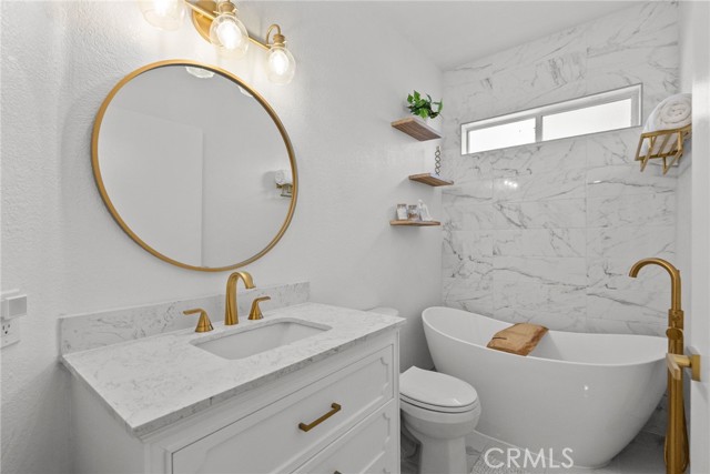 Detail Gallery Image 4 of 21 For 25258 Steinbeck, Stevenson Ranch,  CA 91381 - 2 Beds | 2 Baths