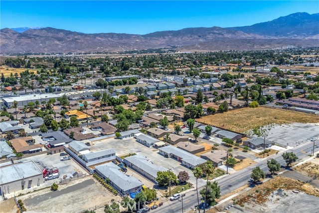 Detail Gallery Image 6 of 30 For 41816 Acacia, Hemet,  CA 92544 - – Beds | – Baths