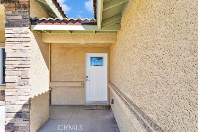 Detail Gallery Image 4 of 31 For 12513 Clallam Rd, Apple Valley,  CA 92308 - 4 Beds | 2 Baths