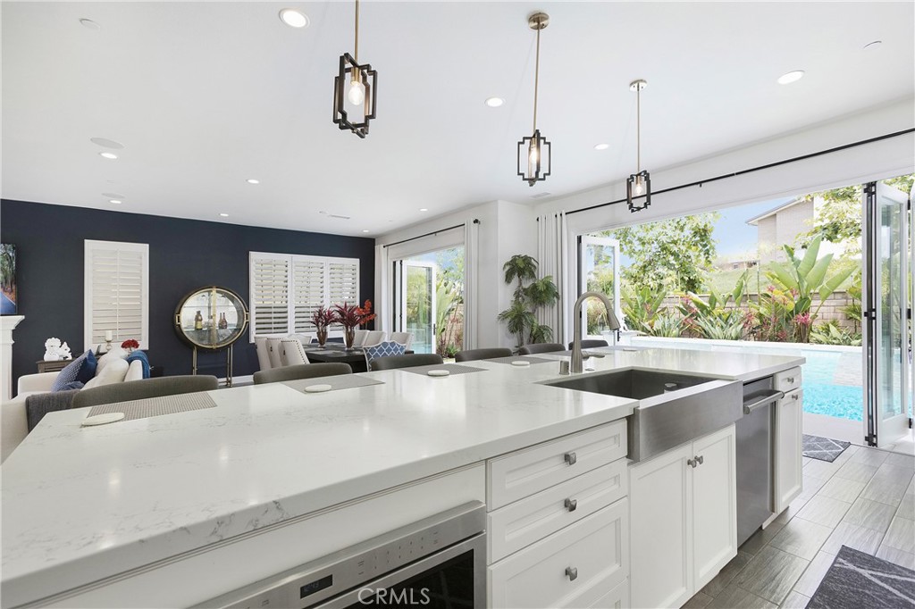 MLS #OC25181790 image #10