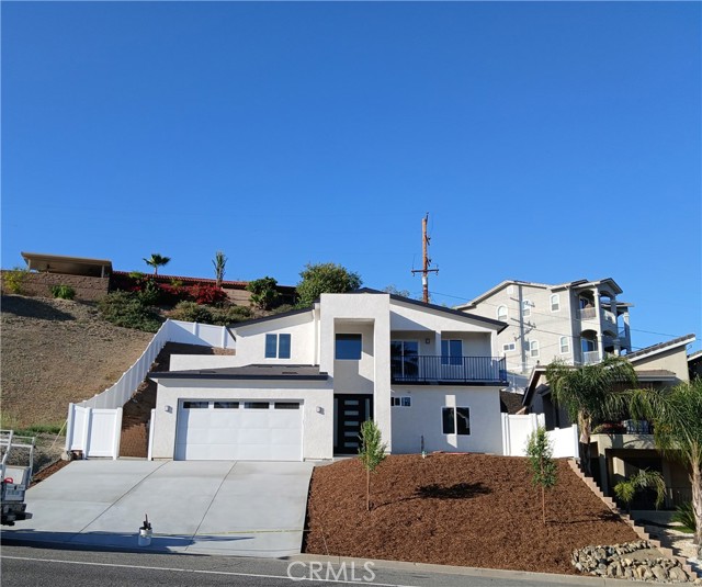 Detail Gallery Image 1 of 1 For 29180 Vacation Dr, Canyon Lake,  CA 92587 - 4 Beds | 3 Baths