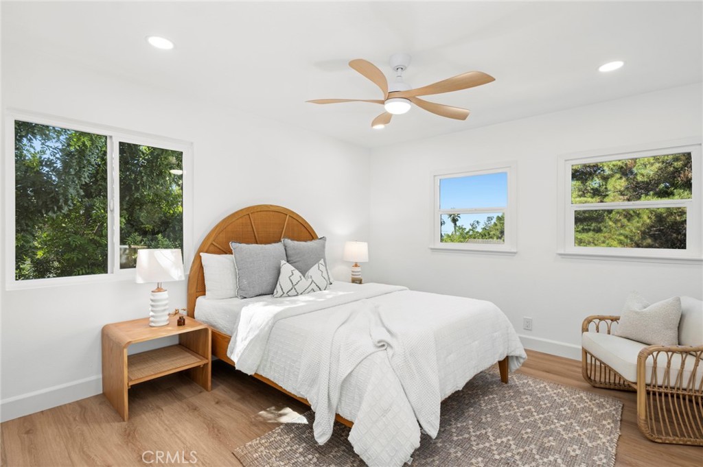 MLS #OC25245690 image #30