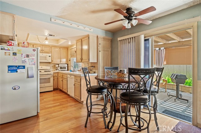 Detail Gallery Image 16 of 49 For 953 Alleghany Cir, San Dimas,  CA 91773 - 4 Beds | 3 Baths