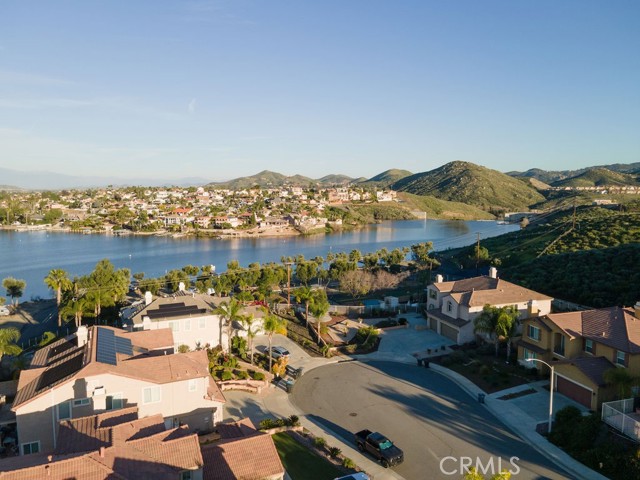 Detail Gallery Image 25 of 32 For 63 Volta Del Tintori, Lake Elsinore,  CA 92532 - 5 Beds | 4/1 Baths