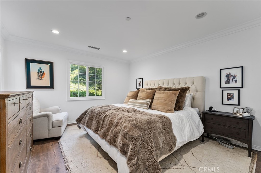 MLS #NP25267617 image #15