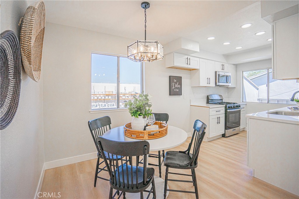 82dd3354 1241 4b5b 866a 20b2acf83e0c