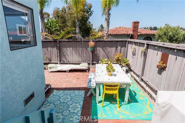 419 24th Street, Hermosa Beach, California 90254, ,Residential Income,Sold,24th,SB17271884