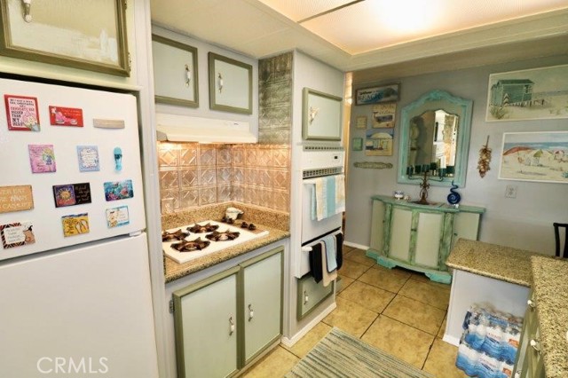 Detail Gallery Image 31 of 54 For 16742 Lake Ridge Way #154,  Yorba Linda,  CA 92886 - 2 Beds | 2 Baths
