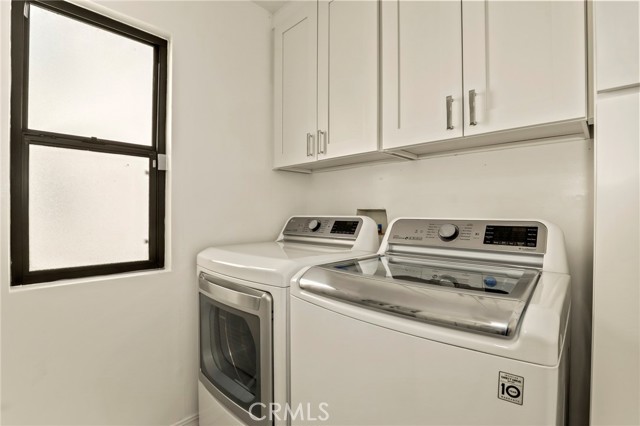 Detail Gallery Image 16 of 38 For 209 S Oakland Ave #D,  Pasadena,  CA 91101 - 3 Beds | 2/1 Baths
