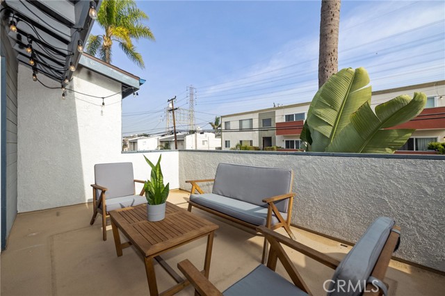 2103 Phelan Lane, Redondo Beach, California 90278, 3 Bedrooms Bedrooms, ,2 BathroomsBathrooms,Residential,Sold,Phelan Lane,SB21265589