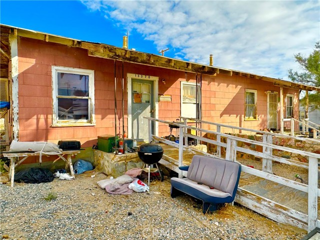 Detail Gallery Image 8 of 32 For 13370 Clover St, Trona,  CA 93562 - 2 Beds | 1 Baths