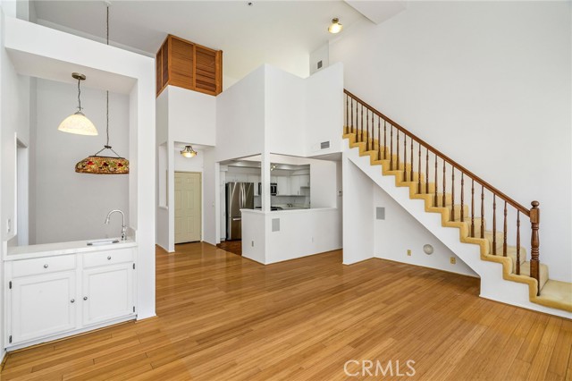 5420 Sylmar Avenue, Sherman Oaks CA: https://media.crmls.org/medias/82e06bfd-a73e-41f9-beec-cfd0b268526d.jpg